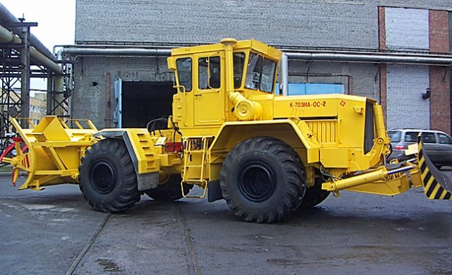 КИРОВЕЦ К-703МА-ОС-2 / К-703МА-ОС